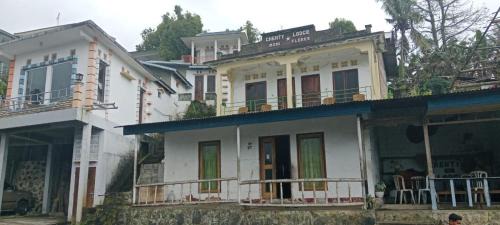 CHENTI LODGE KELIMUTu