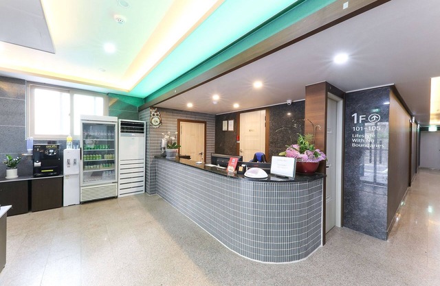 Cheonan Seongjeong J Hotel