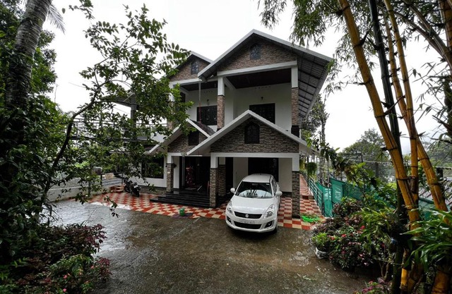 Cherry blossom homestays Munnar 2BHK