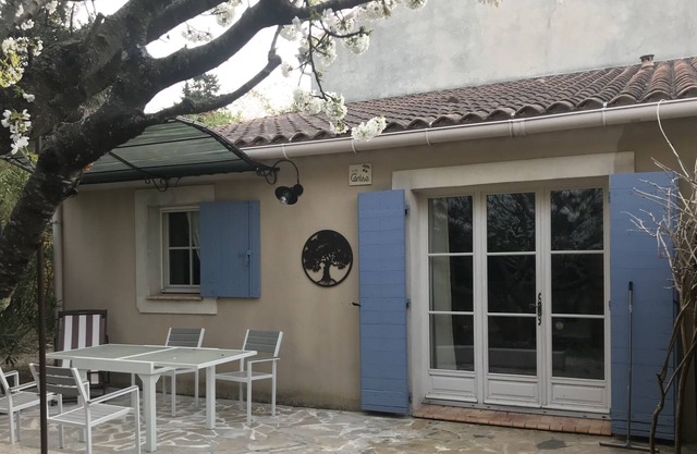 Cherry Cottage ★★★
