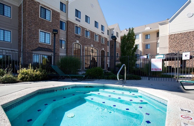 ¡Suite Cherry Creek con desayuno gratis! Piscina, bañera de hidromasaje compartida + acceso al gimnasio