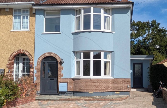 Cherry View House 3 Bed Garden Parking sleeps 8
