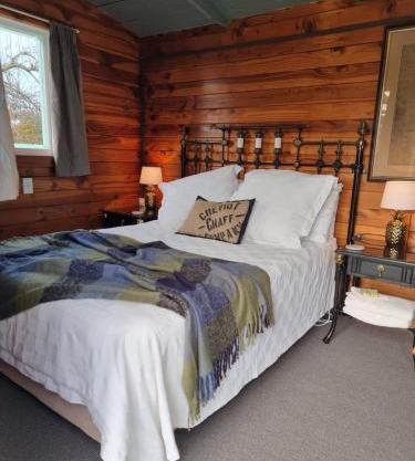 Cheviot Motels, Cabins and Camp