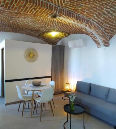 chez Angèle
