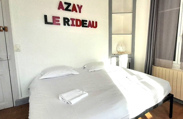 Chez Benjamin -> Studio facing Château d'Azay