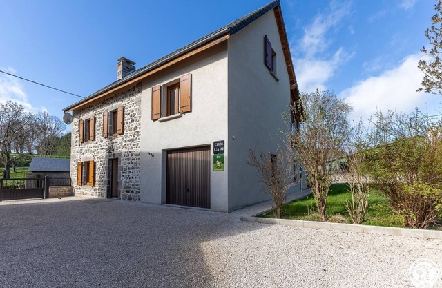 Chez Cadi - Murol - Gîte
