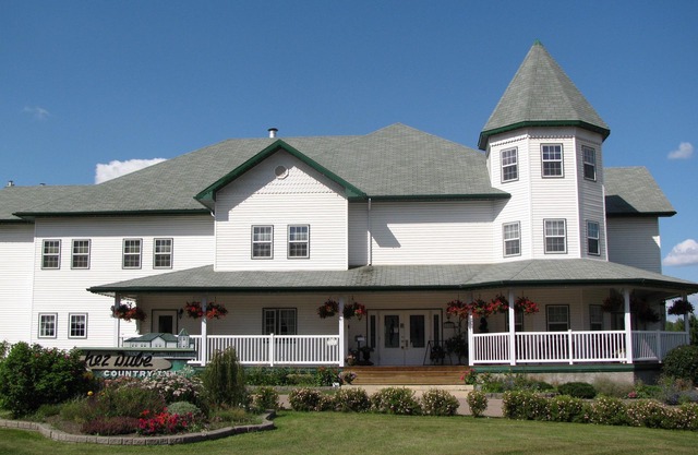 Chez Dube Country Inn