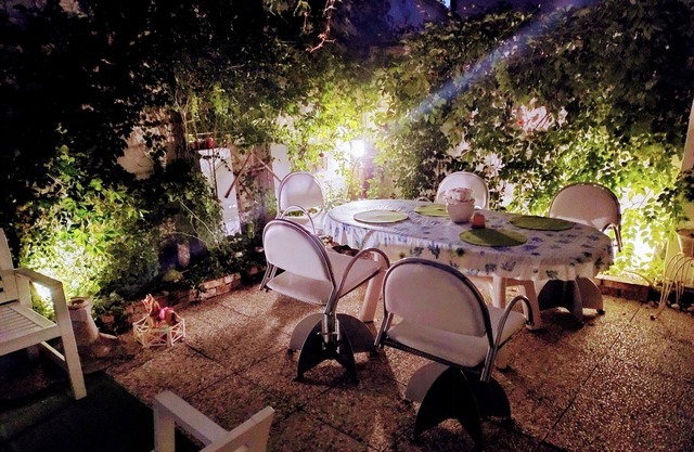 "CHEZ L'HOMME TRANQUILLE"