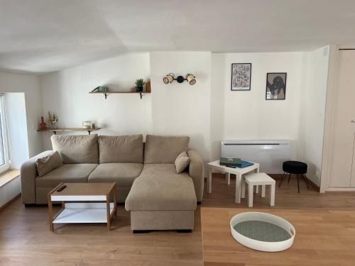 Chez Lucie&Pierre Appartement relaxant - Centre Ville Verdun - Géré par PrestaZen'Services