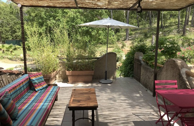CHEZ TI, encantadora casa de campo para 2 personas tranquila, 3 estrellas