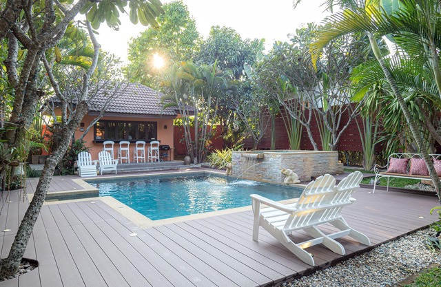 La mejor villa de Chiang Mai, Garden Paradise, A / C, desayuno gratuito, piscina, camioneta, chef