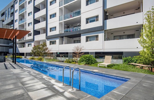 Chic 1-Bedroom Retreat in Greenway