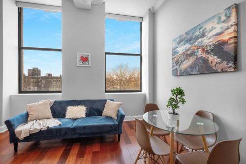 Chic 1br W Pool In Luxury Complex
