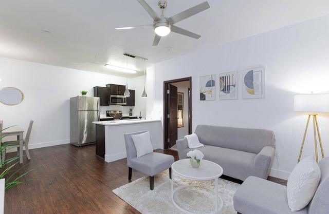 Chic 1st Floor with EV Charger and Sparling Pool in Marvelous Las Vegas!