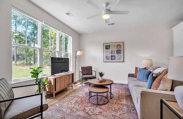 Chic 3/2 Near Downtown Gvl, Greer & Travelers Rest