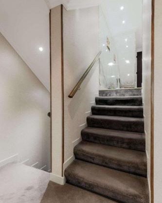 Chic 3BDR in Prime Central Location