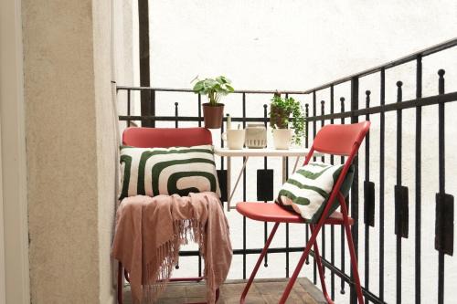 Chic 3BR Gem in the Heart of Budapest- Walk to Krudy St