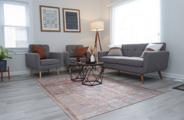 Chic and Cozy 2BR+Den House