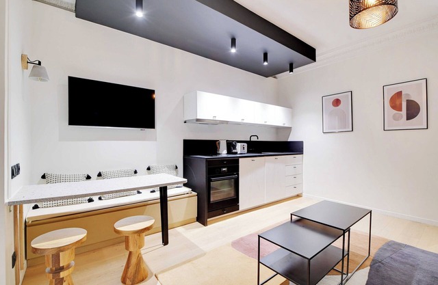 Chic Apartment - 1br/4p - Jardin Jean Doornick