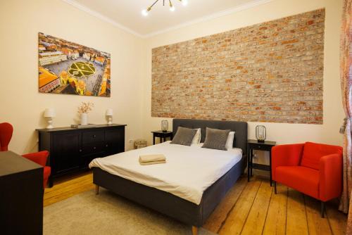 Chic Apartment in Historical City Center