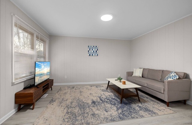 Chic Apartment Near Duke~Easy Access to Downtown & Dining Spots
