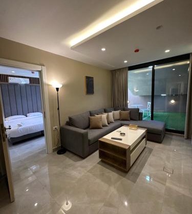 Chic Apartments For Rent ave0-1