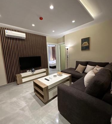 Chic Apartments For Rent ave0-6