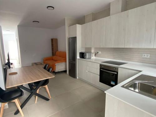 Chic Comfort Apt in Chiclana Downtown by Chiclana Dreams
