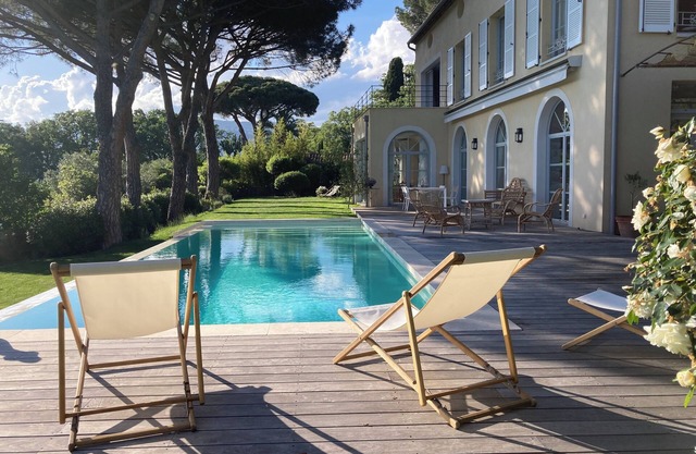 Chic et Charme, Magnifique Bastide à Grasse 12 Personnes