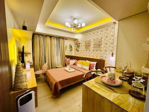 Chic Hideaway at Azure North Bali Tower