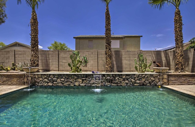 Chic Maricopa Getaway w/ Outdoor Oasis & Pool