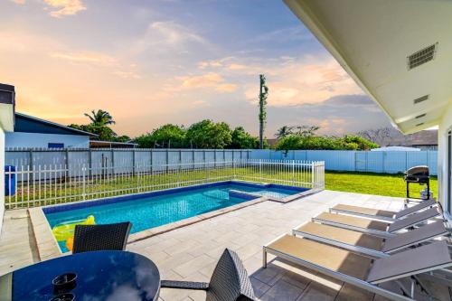 Chic Miami Private Pool Home