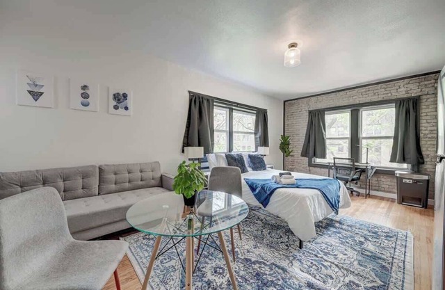 Hip Milwaukee Studio | Walkable to Beach & Dining, Brady St East