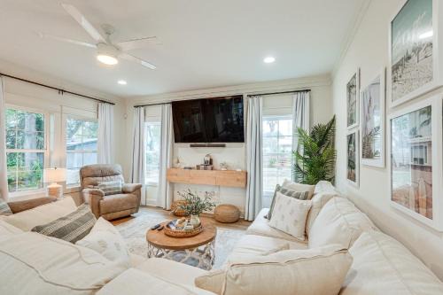 Chic Panama City Beach Home, Walk to Laguna Beach!
