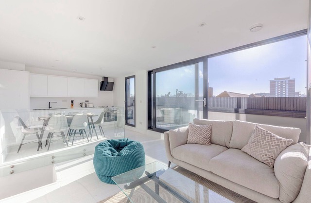 Chic Skyline 4-Bed in Central Hackney
