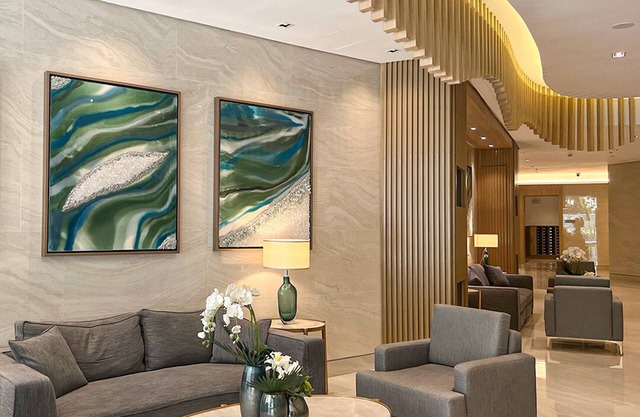 Chic Studio in Lush Residences Near Circuit Makati