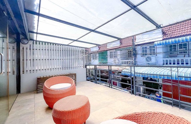 Chic Townhouse in Old City Chefs Kitchen Walk to Sunday Market , Thapae Gate