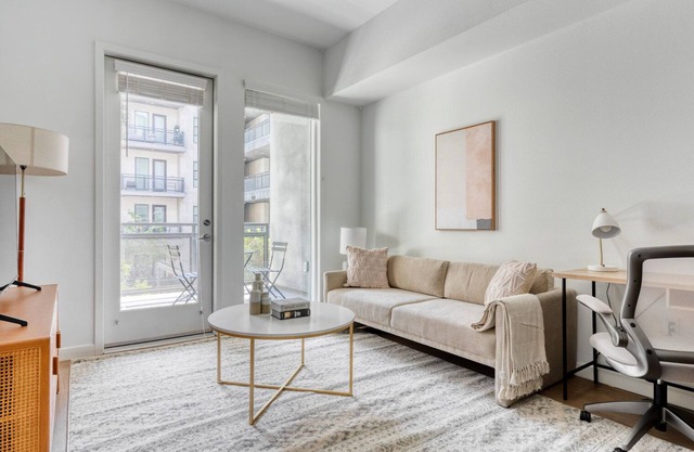 Chic Woodland Hills 1BR w/ Pool & Gym, near Warner Center, by Blueground