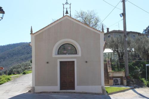 Chiesina di Montesperello