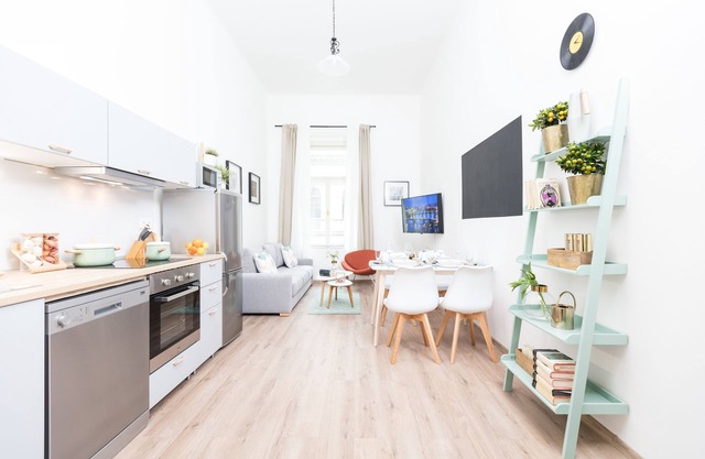CHILL Apartments