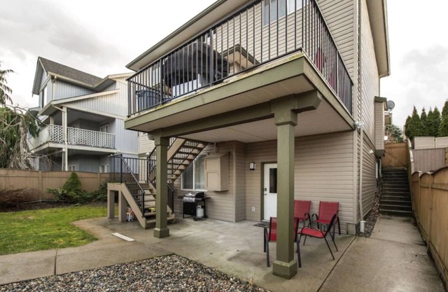 Chilliwack Family Nest 2 Bedroom Suite