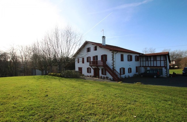 CHIRIKINA - AHETZE - Gîte