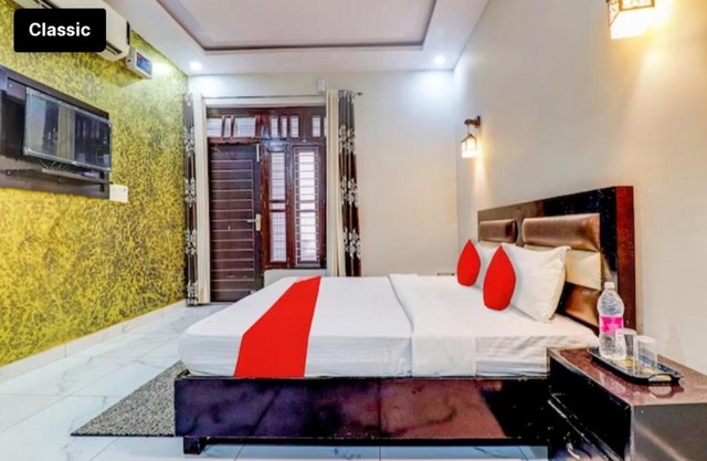 CHIVAS INN HOTEL
