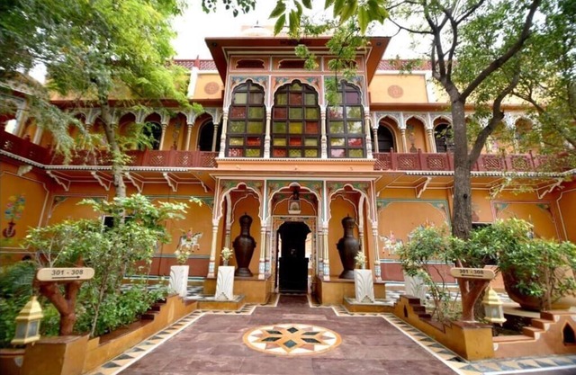 Chouki Dhani Resort