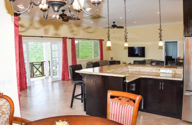 Chrissy Villa 1 Bedroom Penthouse