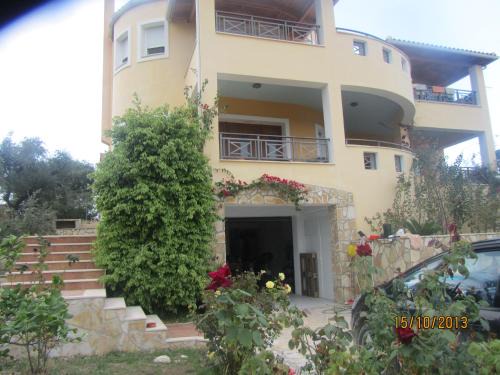 Christina 's House