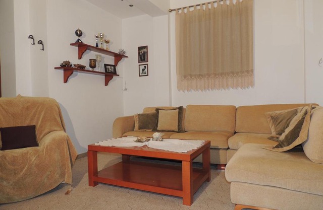 Christine Villa Pefkos