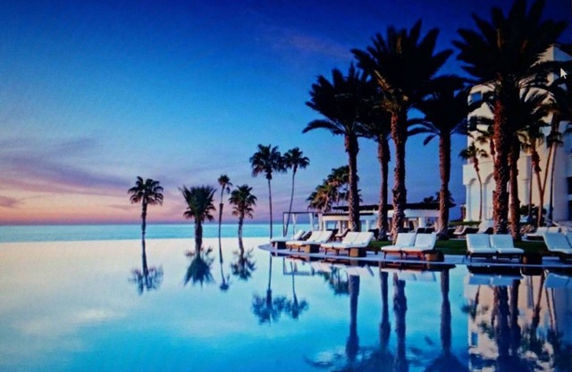 CHRISTMAS: 5 Star Elite Oceanfront RESORT, Los Cabos, Great Views ENHANCED CLEAN