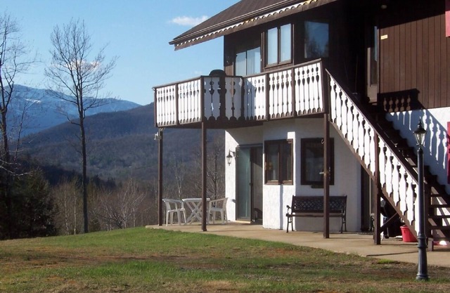 Navidad Mt. Condominio con el monte. Vistas de Washington adyacentes a Storyland