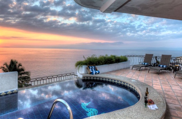 Impresionantes vistas al océano desde todas las habitaciones: personal completo para mimar a la comunidad tranquila